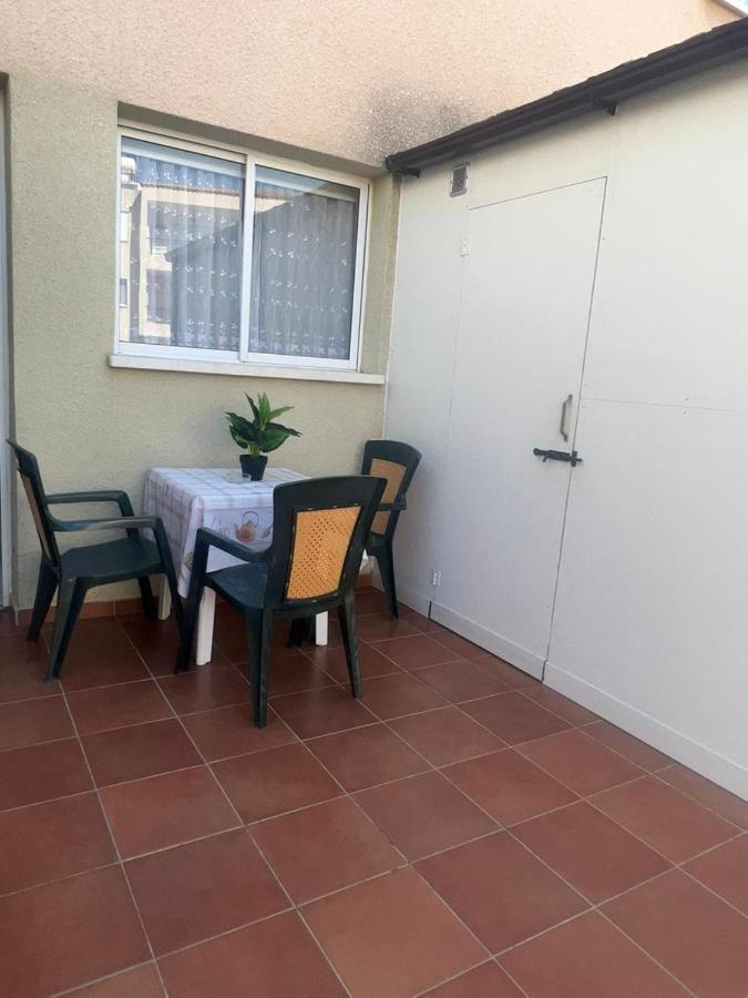 Marias Spacious Aparment Paphos Eksteriør billede